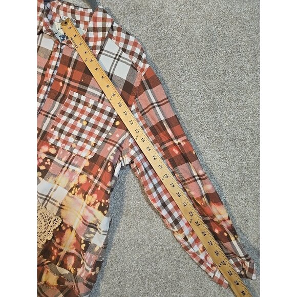 OOAK Upcycle Flannel Tunic Shacket Shirt Birding Owl Fall Distressed Women's L - Picture 9 of 12